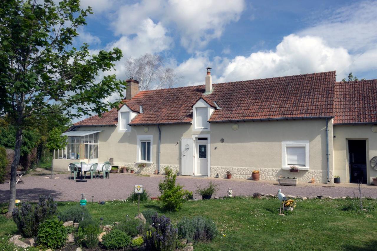 Bed and Breakfast Le Pre De Luceau Blet Zewnętrze zdjęcie